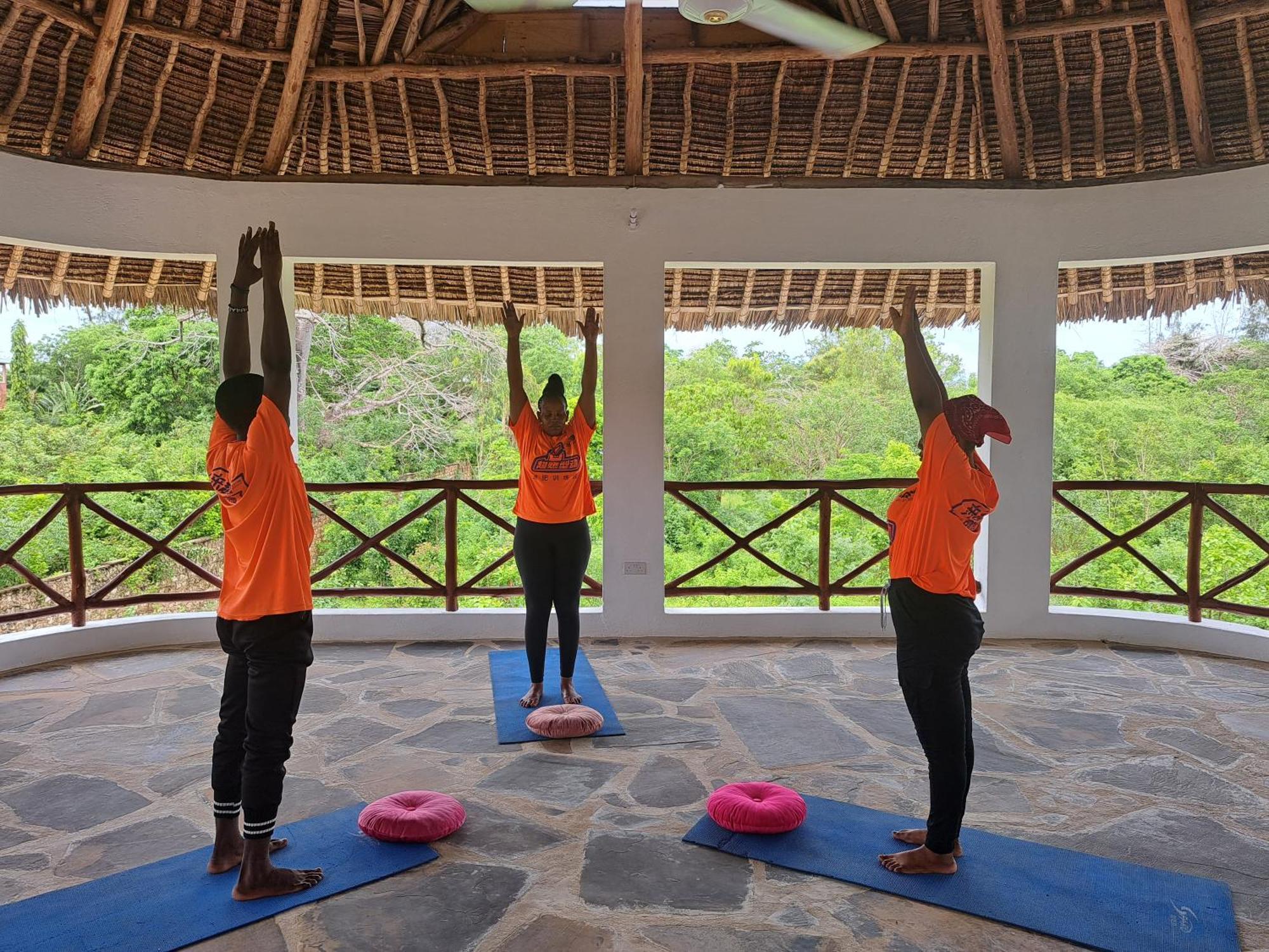 Bed and Breakfast Diani Yoga Barn Ukunda Exterior foto