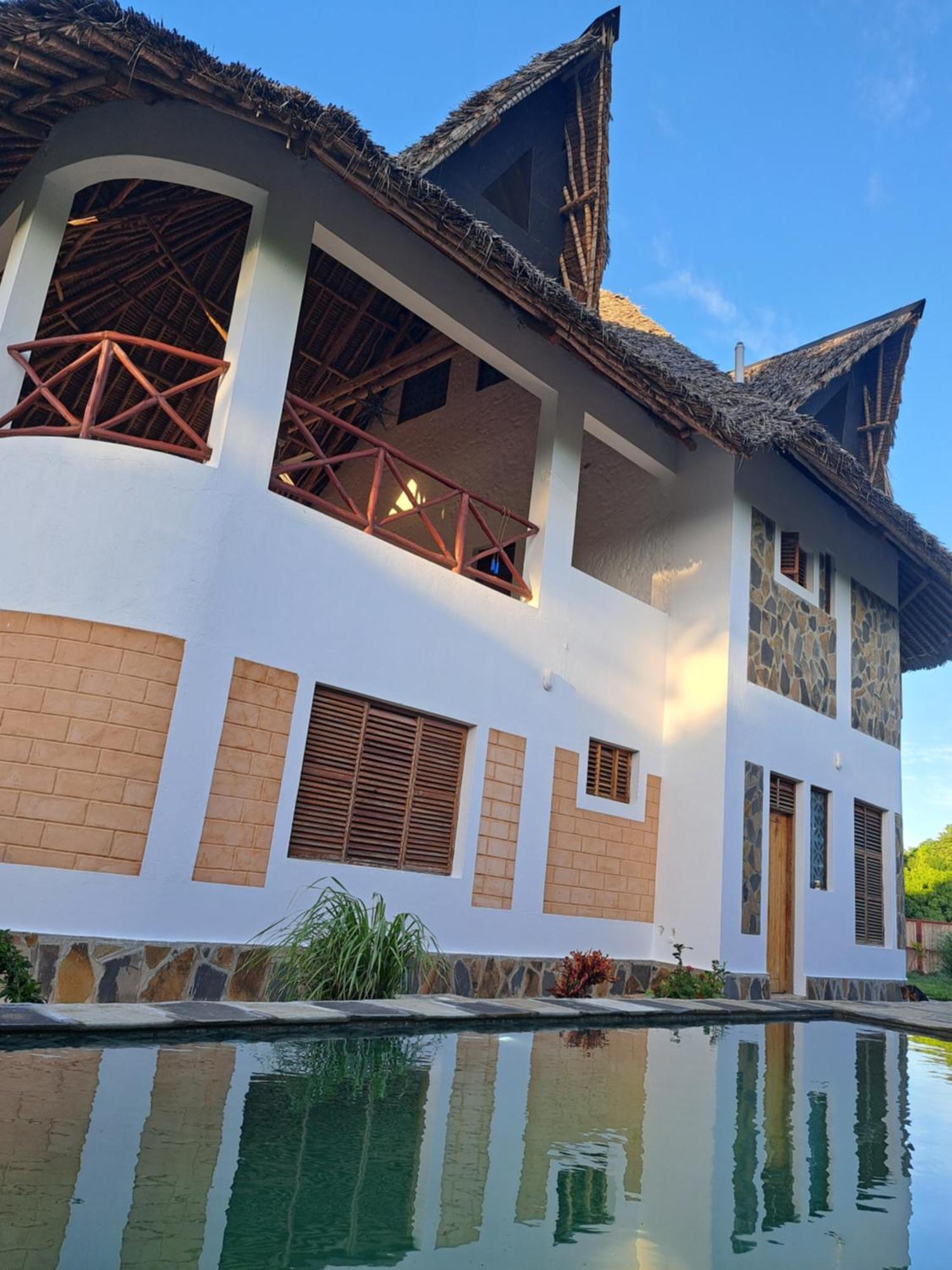 Bed and Breakfast Diani Yoga Barn Ukunda Exterior foto