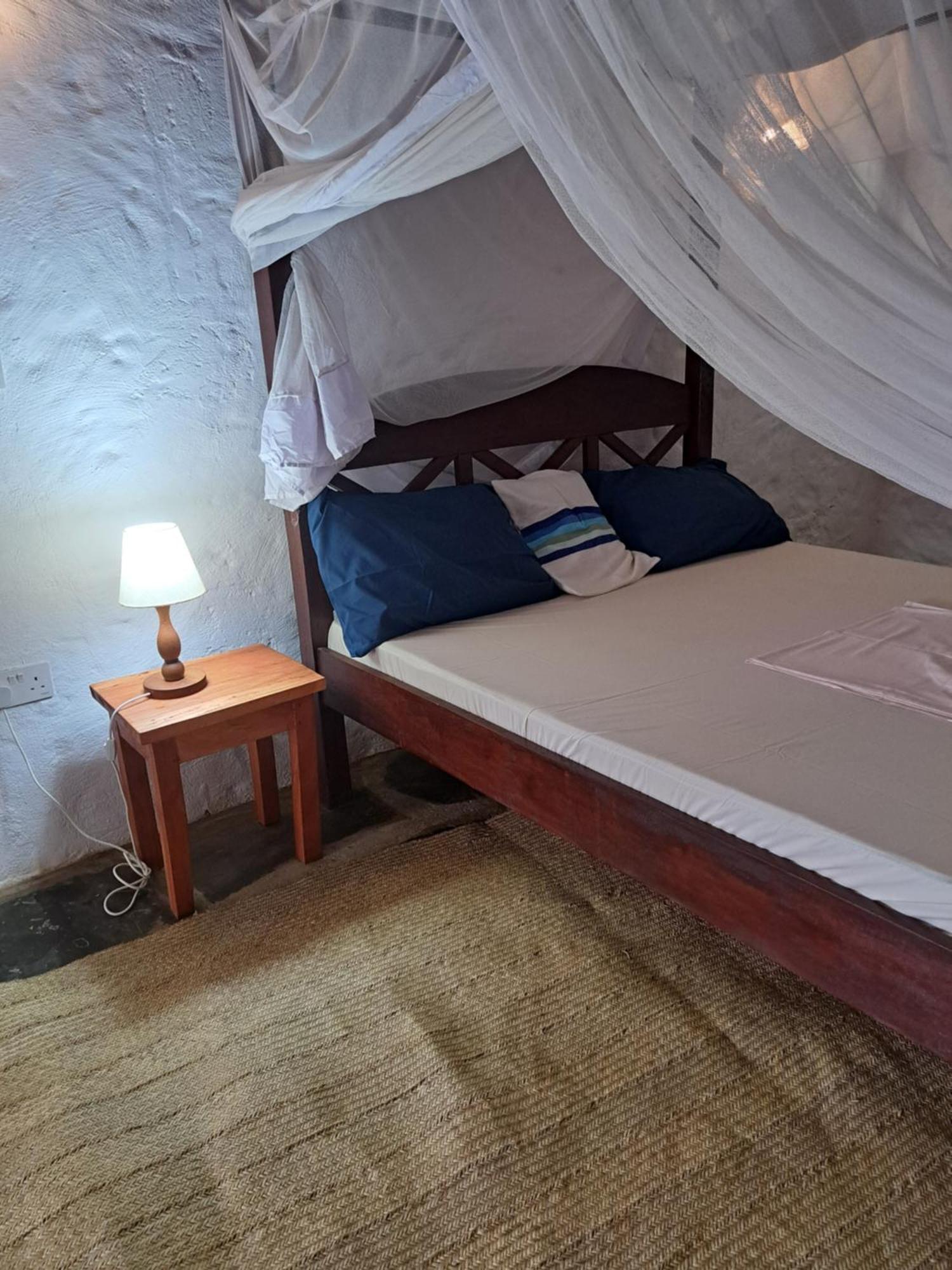 Bed and Breakfast Diani Yoga Barn Ukunda Exterior foto