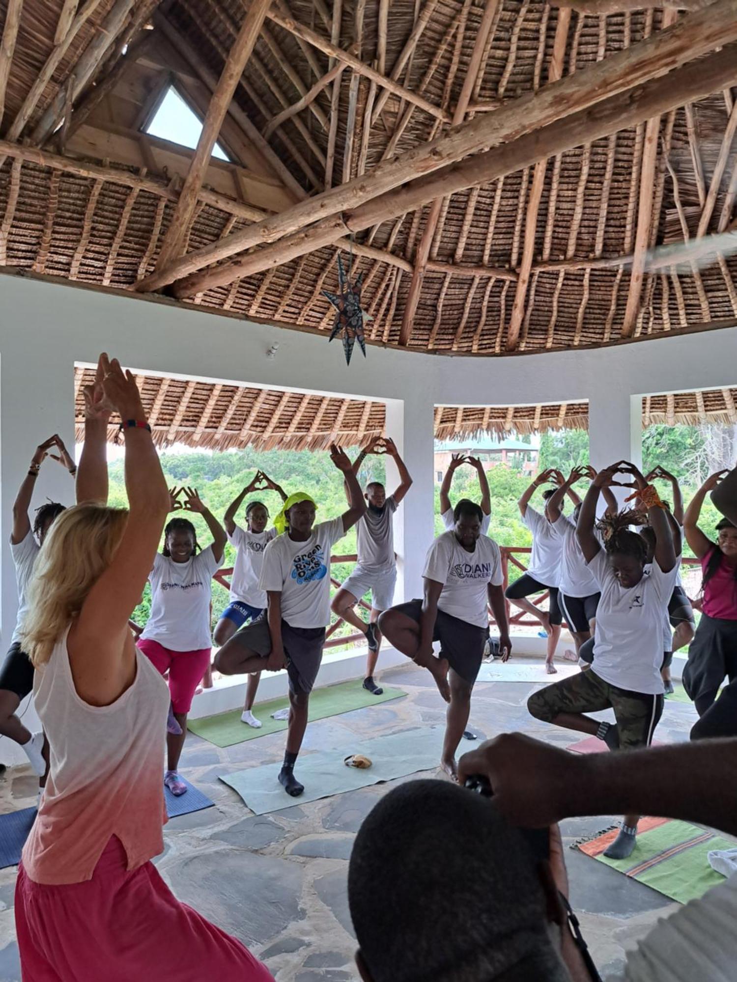 Bed and Breakfast Diani Yoga Barn Ukunda Exterior foto